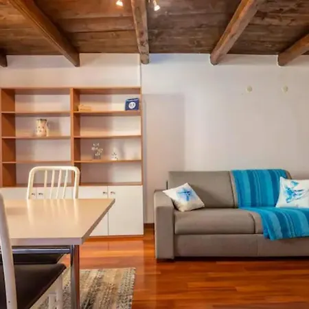 Cavour Apartment *