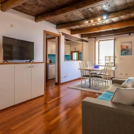 Cavour Apartment